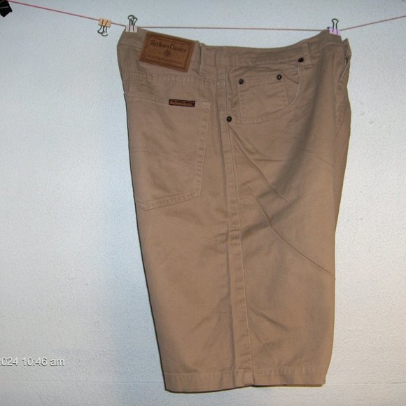 Marlboro Classics Khaki Shorts 36, Measure is Correct - Picture 4 of 6